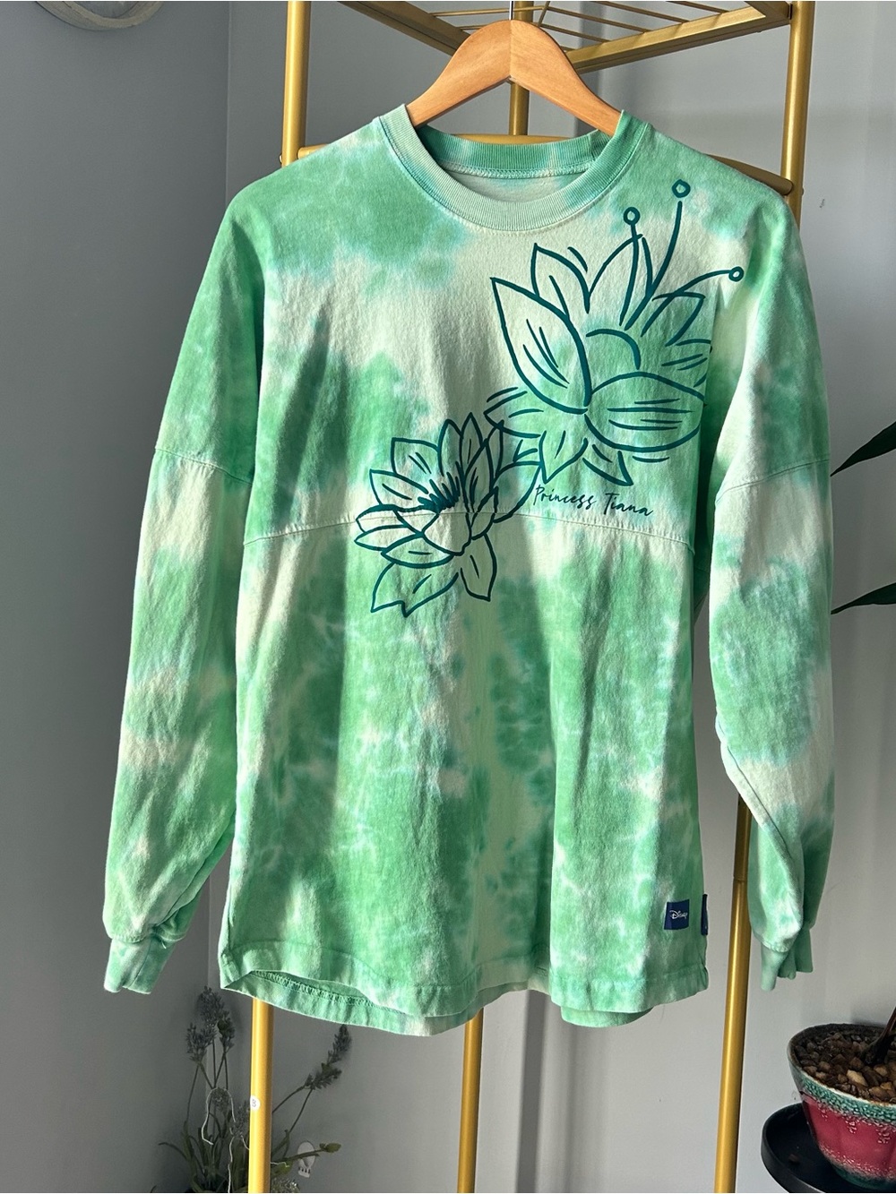 Disney long sleeves The Princess & the Frog Tiana tie dye Spirit Jersey size S